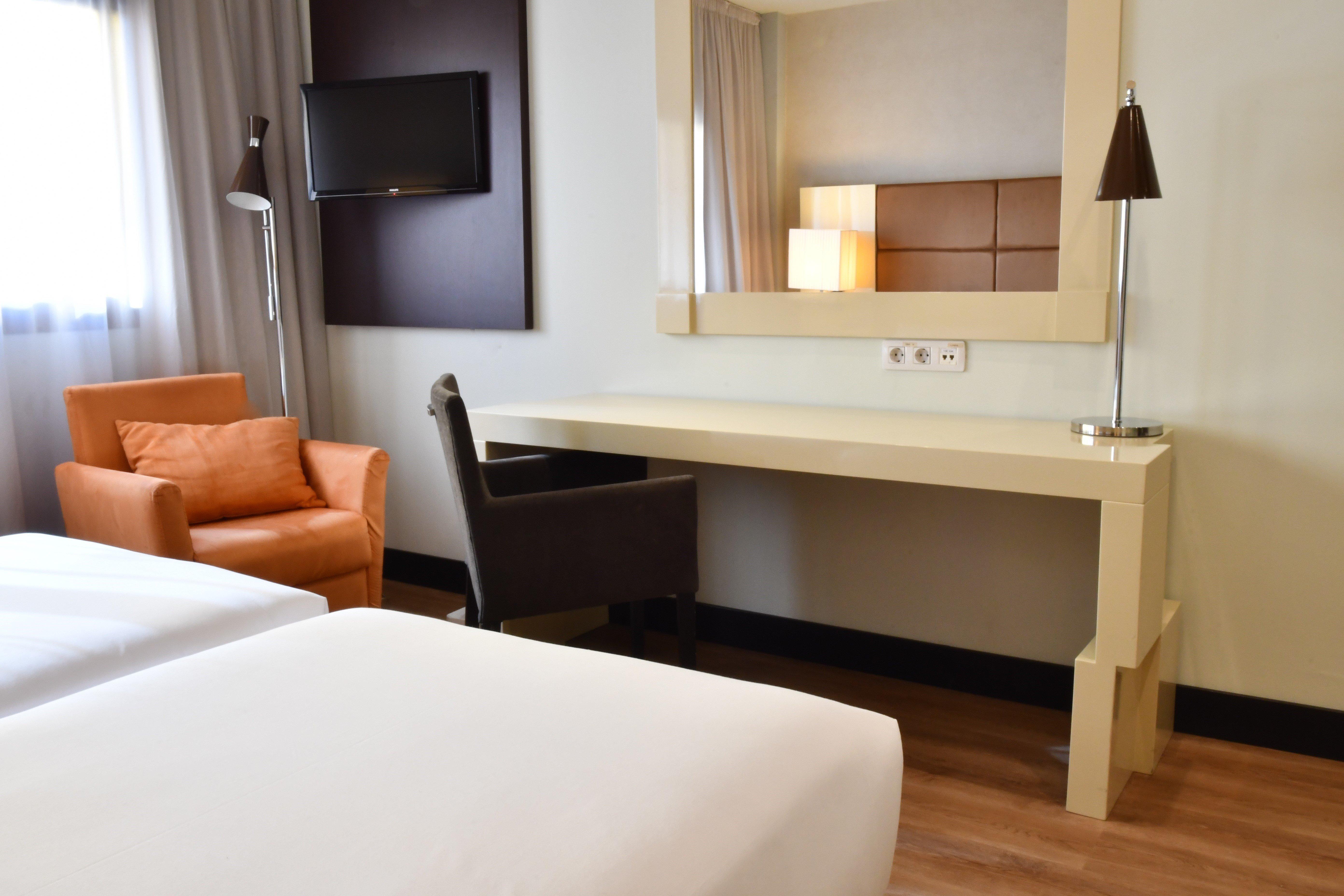 Holiday Inn Madrid - Las Tablas By Ihg Exterior photo