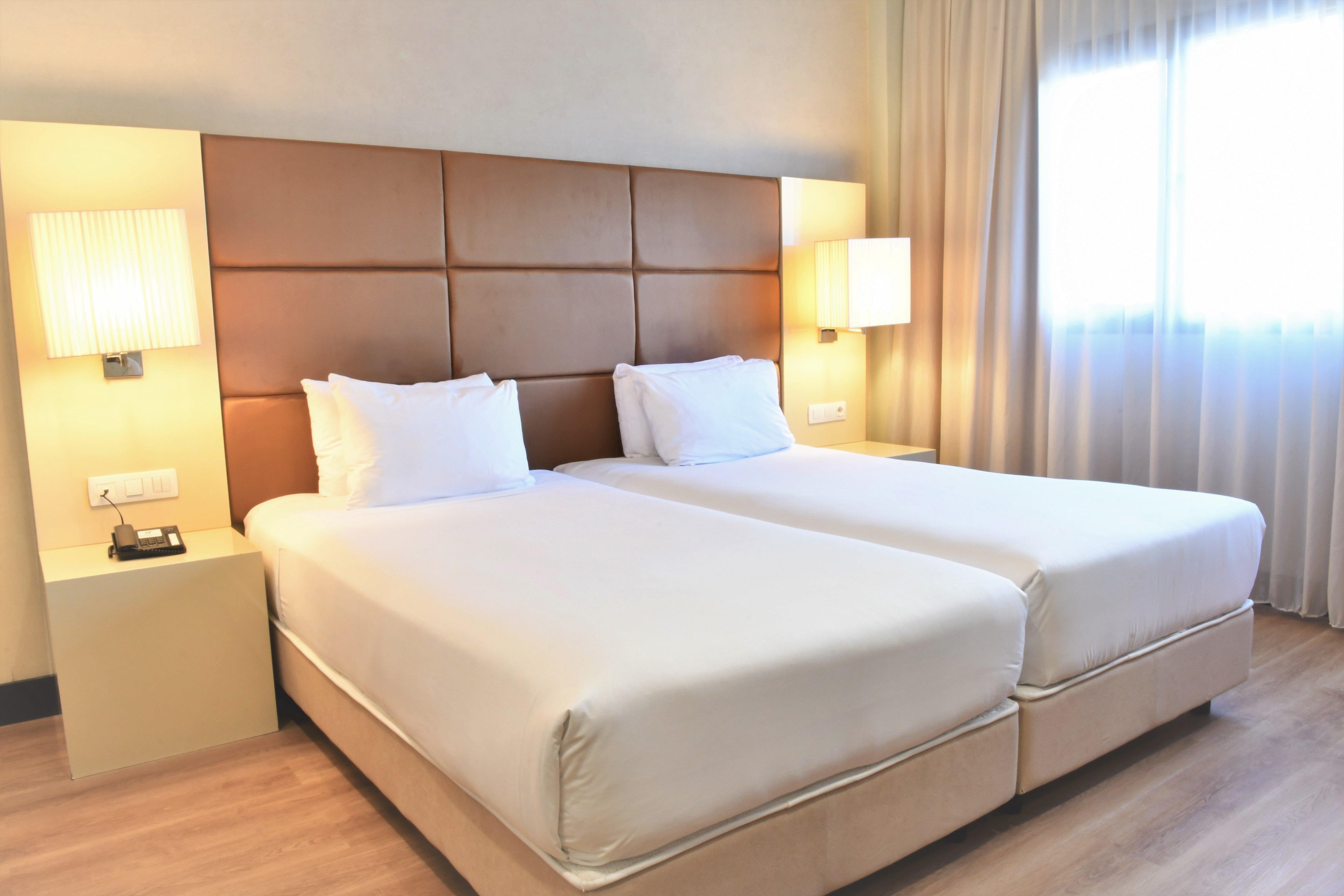 Holiday Inn Madrid - Las Tablas By Ihg Exterior photo