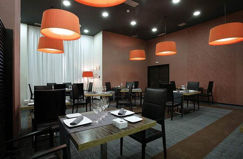 Holiday Inn Madrid - Las Tablas By Ihg Restaurant photo